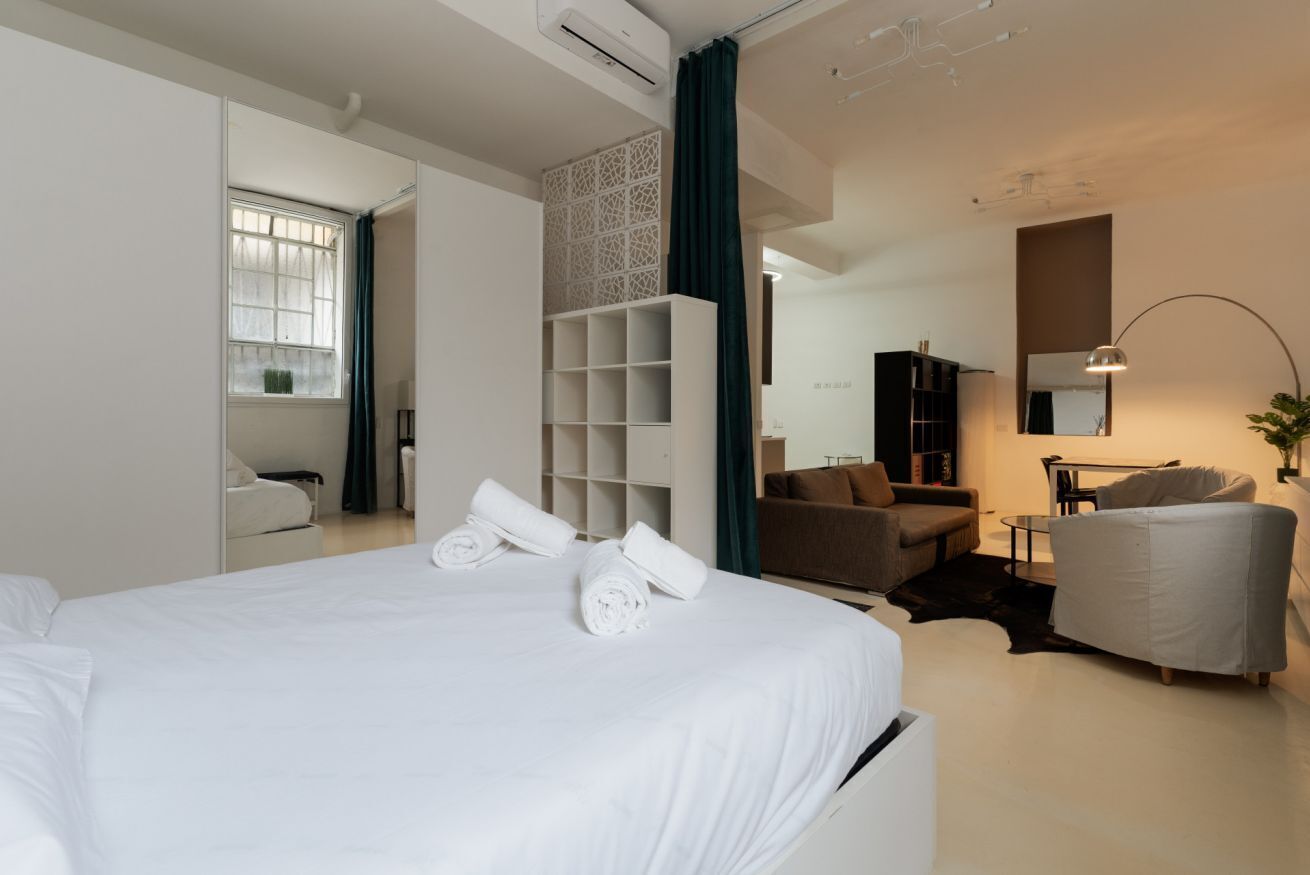 2 bedrooms, iron/ironing board