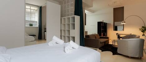 2 bedrooms, iron/ironing board