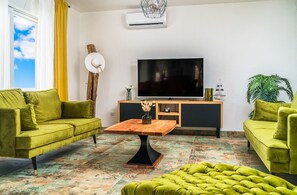 Ping pong - Villa Sevid - Three Bedroom Villa, Sleeps 6 (Ostricka luka)