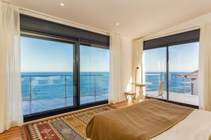 4 bedrooms, iron/ironing board, Internet, bed sheets - Villa Punta de la Creu (Puerto de la Selva)