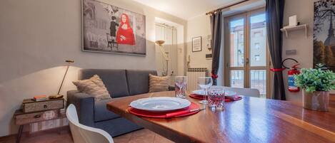 House | 1 bedroom