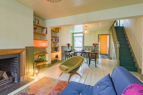 Peacock & Pebble Cottage, Whitstable