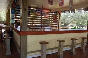 Baari (majoituspaikassa)