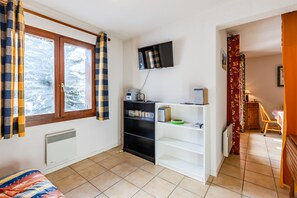 Iron/ironing board - Le Rocher du Preynas - Station de ski à pied (Le Monêtier-les-Bains)