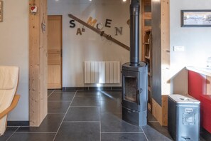 Interior - Samoëns – Apartment for 6 with Terrace, Garden & Panoramic Views (Samoëns)