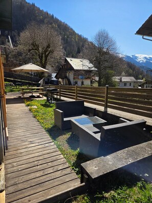 Terrace/patio - Samoëns – Apartment for 6 with Terrace, Garden & Panoramic Views (Samoëns)