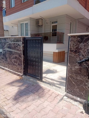 Property entrance - City Apart Otel (Konyaalti)