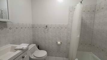 Doccia, asciugacapelli, asciugamani