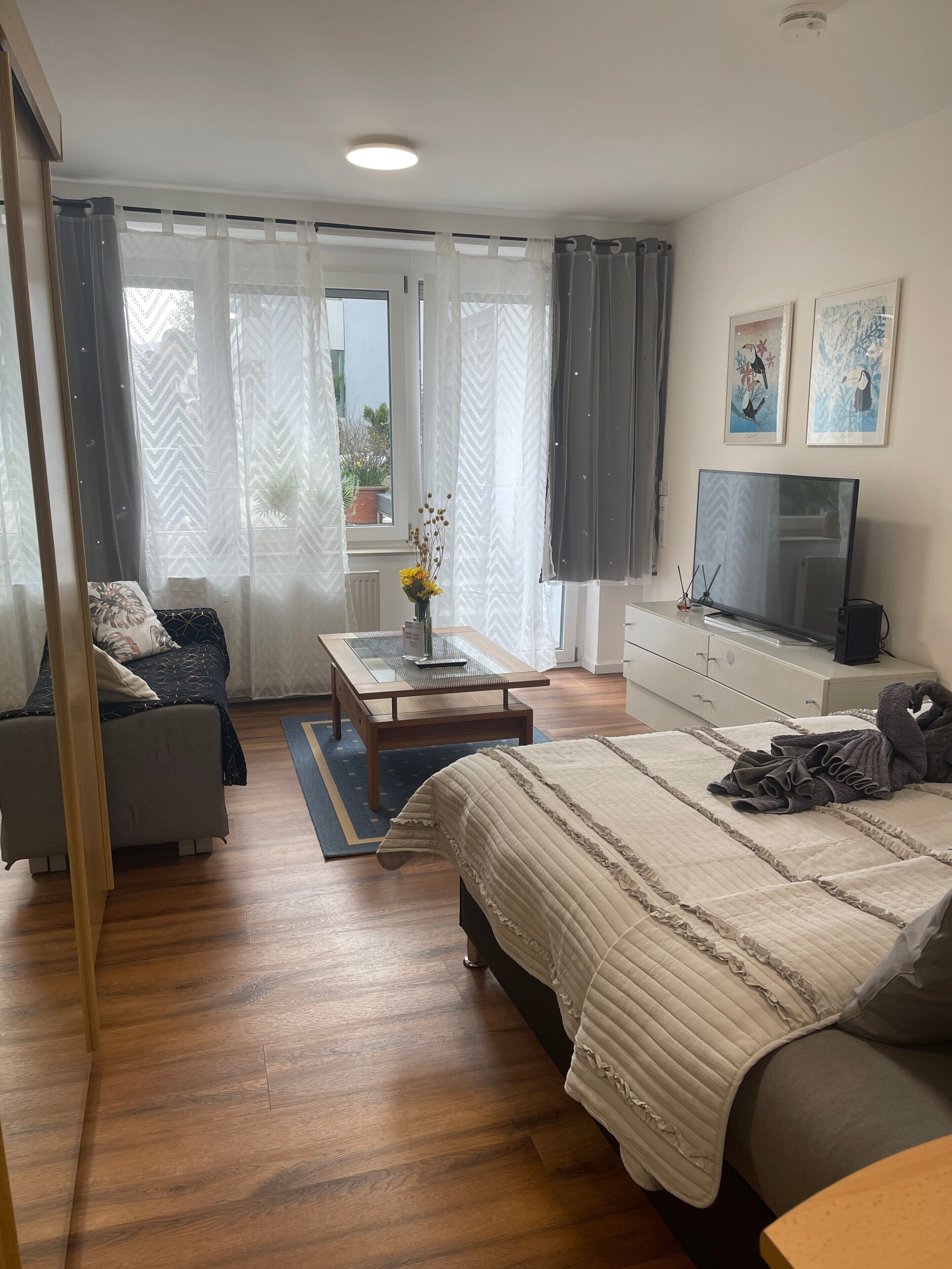 Bügeleisen/Bügelbrett, WLAN, Bettwäsche