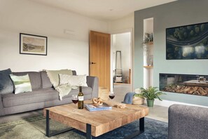 TV, studio
