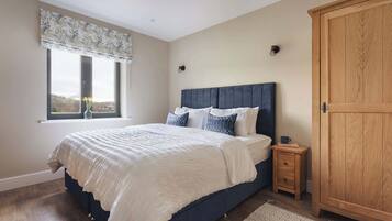 Iron/ironing board, WiFi