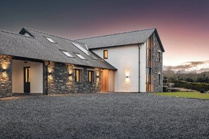 Exterior - Lily Bank | Ridgestone (Staveley)