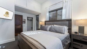 2 slaapkamers, een bureau, wifi, beddengoed