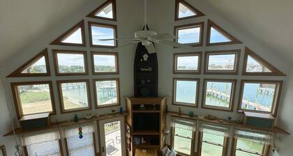 CV9A: Waterfront One-Bedroom Villa with Loft and Sun deck.