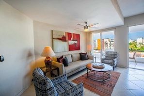 TV, offices - Amazing Villa Romantica in the Heart of Old Town. (Puerto Vallarta)