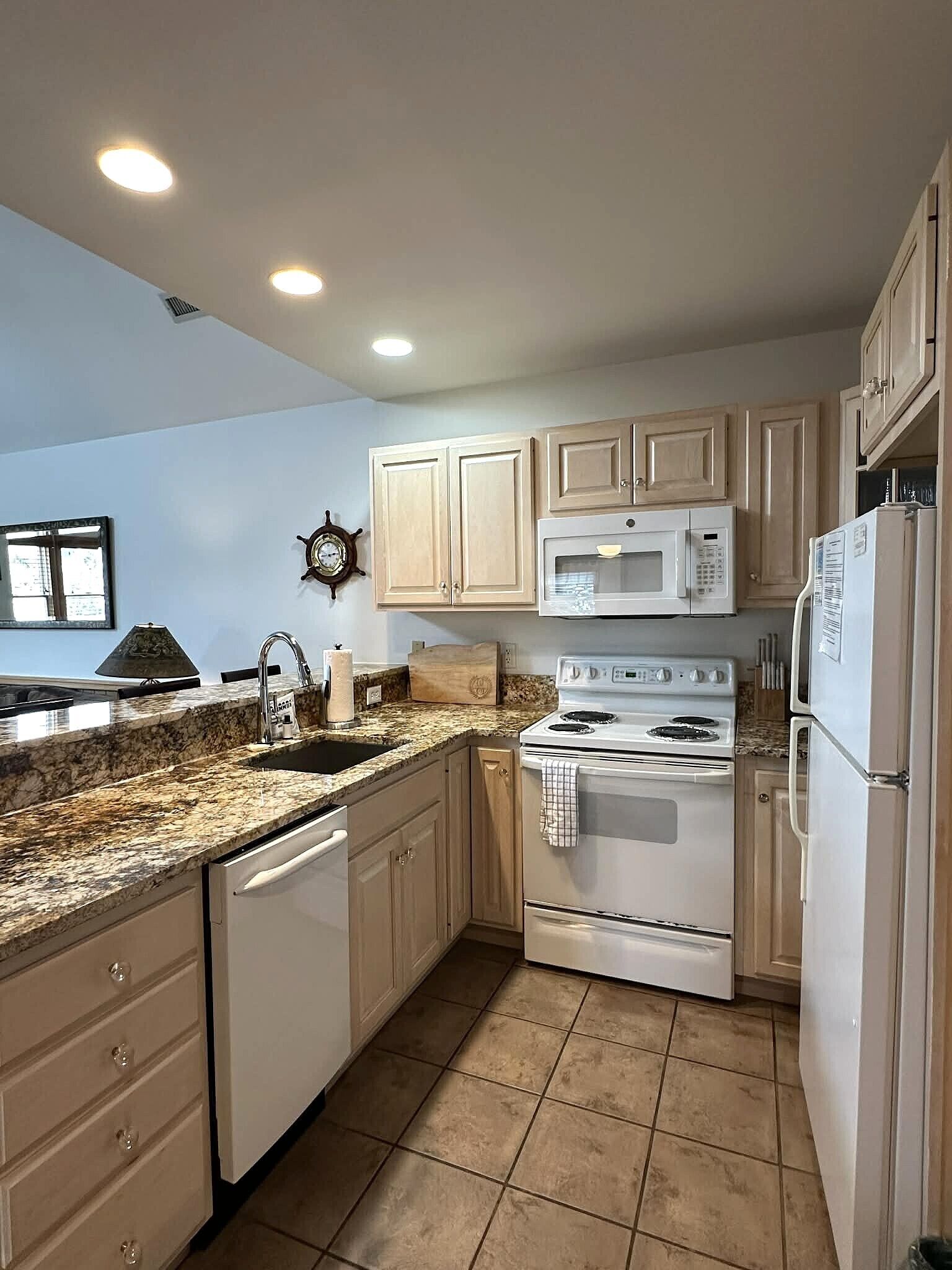 冰箱、微波炉、洗碗机、茶具/咖啡用具