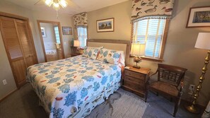 2 bedrooms, internet, bed sheets