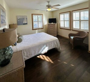 2 bedrooms, Internet, bed sheets