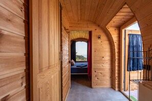 Iron/ironing board, WiFi, bed sheets - Bungalow 'Lavanda' with Sea View, Wi-Fi and Air Conditioning (Tusa)