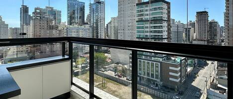 Basic Apartment | Interior