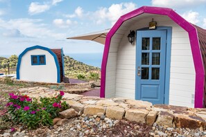 Exterior detail - Bungalow 'Limone' with Sea View, Wi-Fi and Air Conditioning (Tusa)