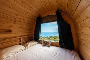 Iron/ironing board, WiFi, bed sheets - Bungalow 'Limone' with Sea View, Wi-Fi and Air Conditioning (Tusa)