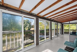 Interior - Cabin w River Access, Fire Pit, Grill, WiFi & More (Harpers Ferry)