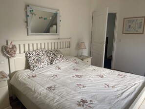 3 Schlafzimmer, Bügeleisen/Bügelbrett, kostenloses WLAN, Bettwäsche