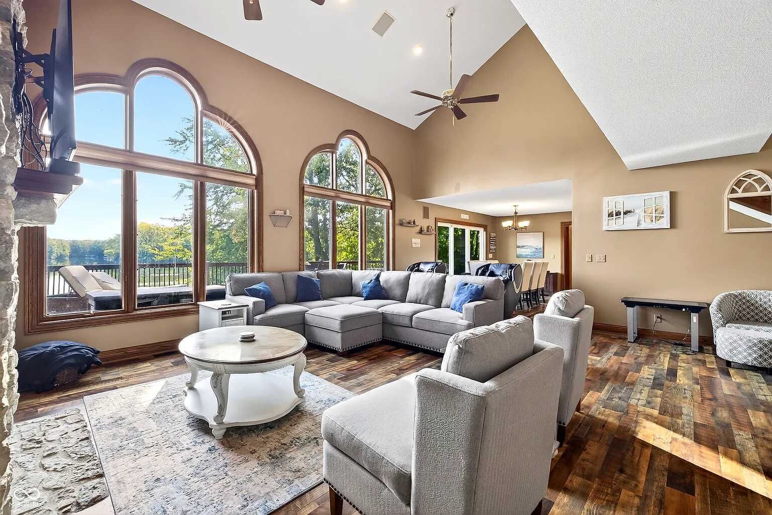 TV, fireplace, video games, offices