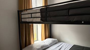 2 camere, ferro/asse da stiro, culla da viaggio, Wi-Fi gratuito