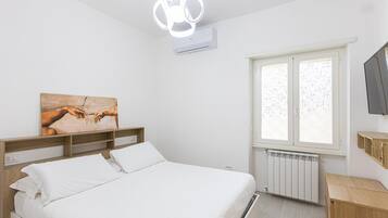 Fer et planche Ă repasser, accĂšs Internet, draps fournis