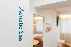 Iron/ironing board, Internet, bed sheets - GuestReady The 7 Seas - 'Adriatic Sea' (Porto)