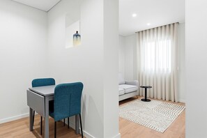 Interior - GuestReady The 7 Seas - Caspian Sea 1E (Porto)