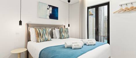 Bügeleisen/Bügelbrett, Internetzugang, Bettwäsche