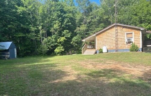 Crossover Cabin is ready for your outdoor adventure! Perfect for snowmobilers!!