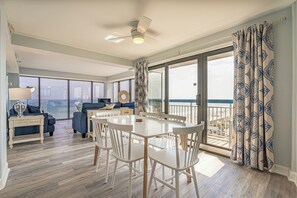 Dining - 3BR, 2BA Oceanfront Beach Condo w/ 270° Views & Balcony access from every room (Myrtle Beach)