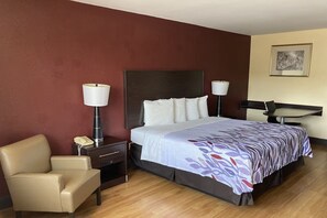 Bügeleisen/Bügelbrett, kostenloses WLAN, Bettwäsche