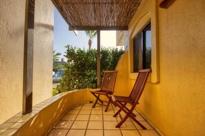 Terrace/patio - Just steps from the beach! (San José del Cabo)