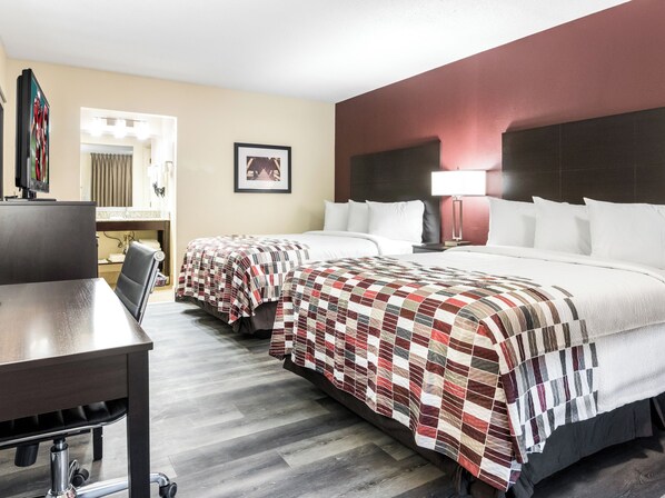 Iron/ironing board, free WiFi, bed sheets