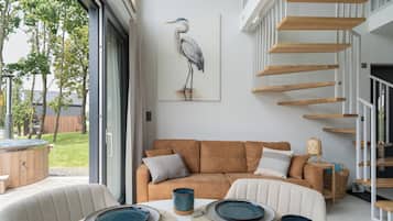 Hus – comfort | Oppholdsområde | Flatskjerm-TV og TV-spill