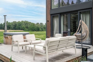 Comfort House | Terrace/patio
