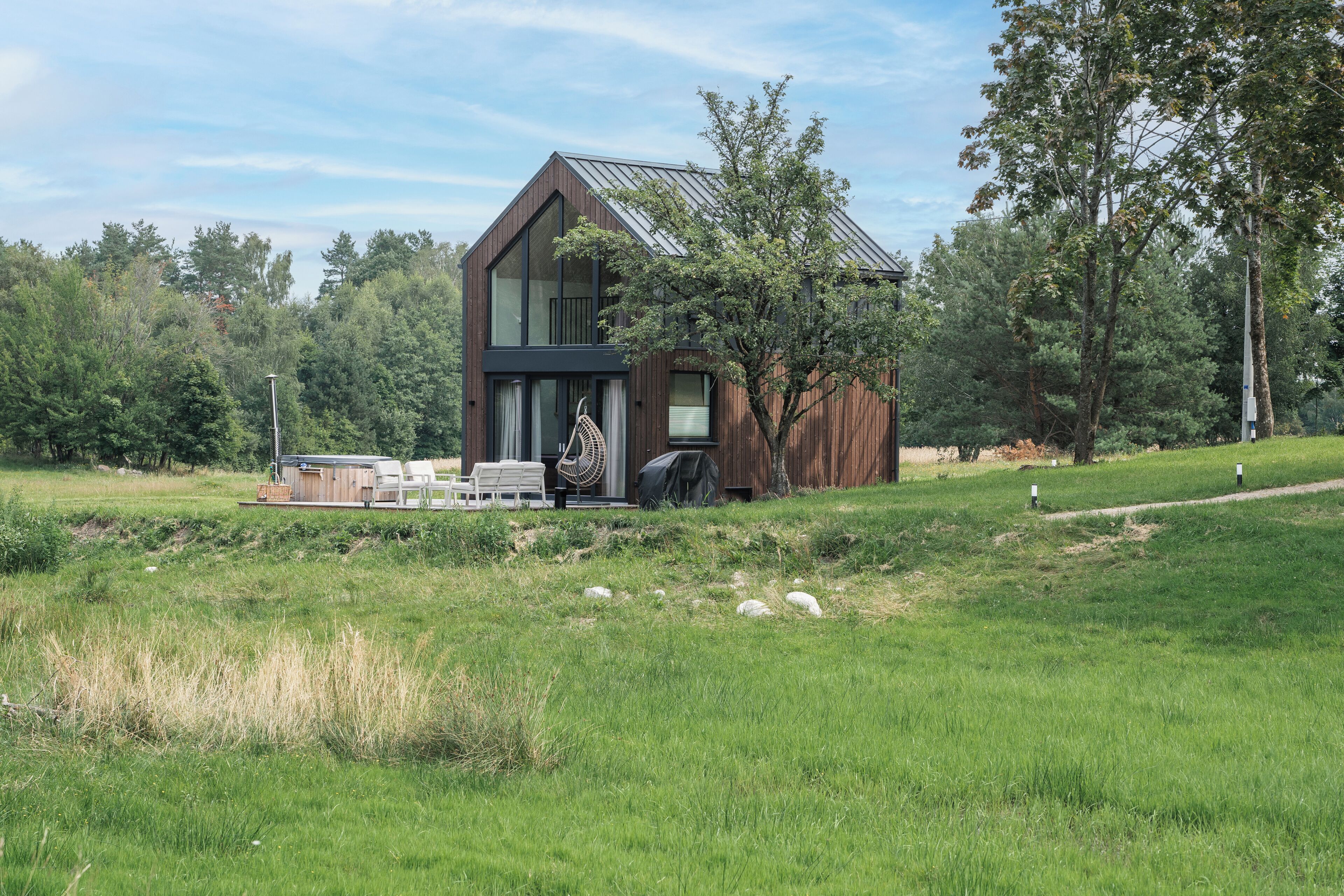 Casa Confort | Tabla de planchar con plancha y wifi gratis 