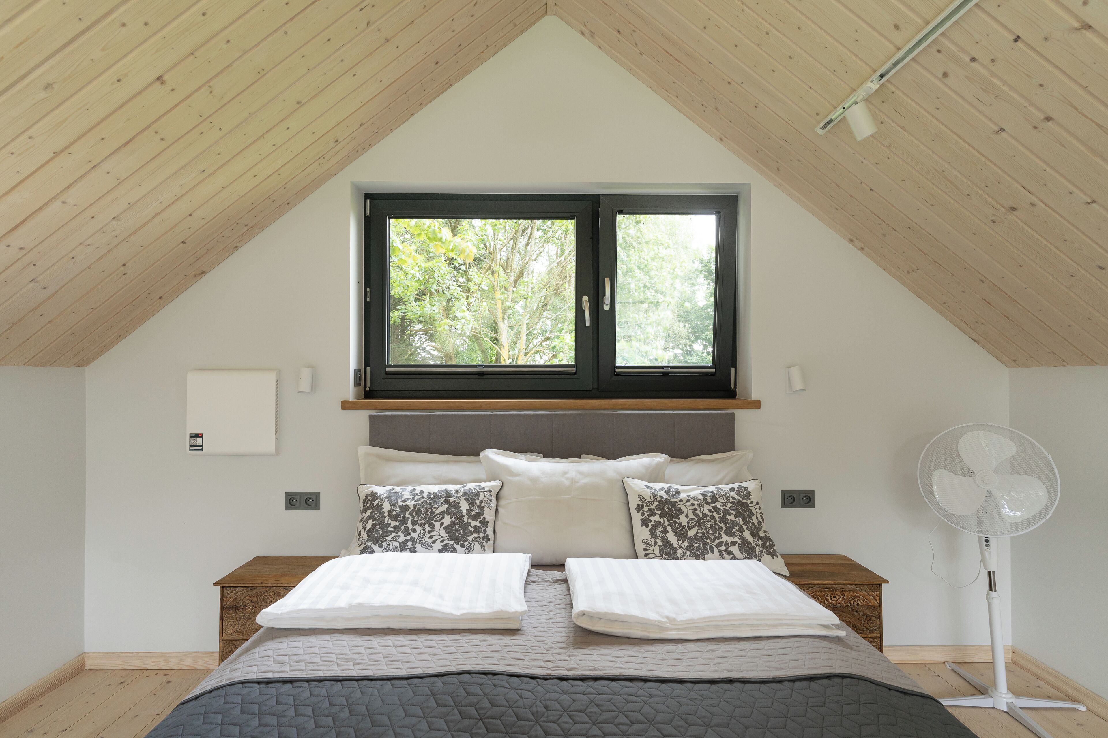 Hus – comfort | Strykejern/-brett og wi-fi (inkludert)