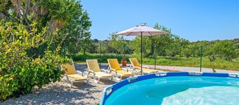 Maison de campagne isolée avec piscine à 5 km de la plage