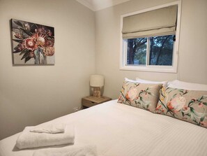 Dubbelrum - tillgänglighetsanpassat för personer med begränsad rörlighet | Sängtillbehör av högsta kvalitet, minibar och individuell inredning