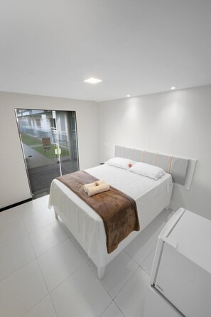 Blackout drapes, iron/ironing board, free WiFi - Pousada Oasis Tropical (Ipojuca)