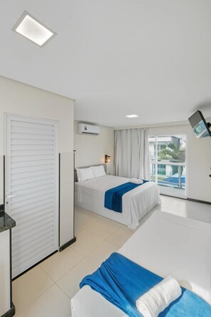 Blackout drapes, iron/ironing board, free WiFi - Pousada Oasis Tropical (Ipojuca)