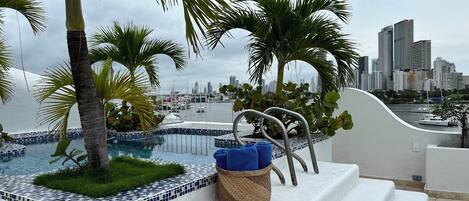 Appartement Luxe, patio | Piscine