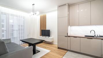 Apartment, Balcony | Living room | Smart TV