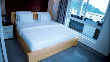 Comfort Single Room, Beach View | In-room safe, desk, blackout drapes, free WiFi
